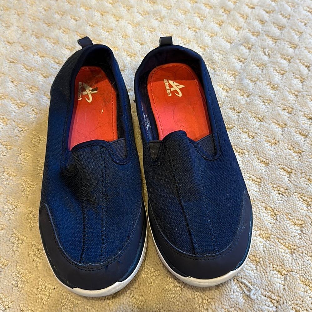 Athletech slip on sneaker